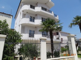 Rruga Terfil Agai,Tiranë,Albania,5 Bedrooms Bedrooms,4 BathroomsBathrooms,Villas,Rruga Terfil Agai ,4,1124
