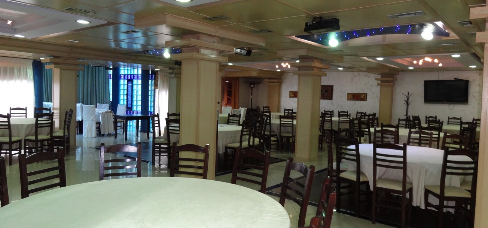 Ali Demi,Tiranë,Albania,Restaurant,Ali Demi,1192