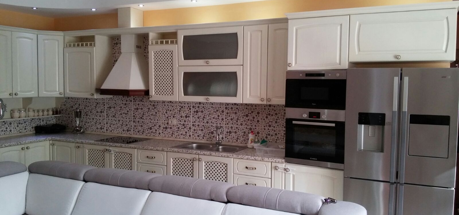 Rr. Peti,Tirana,Tiranë,Albania,2 BathroomsBathrooms,Apartment 2 x 1,Rr. Peti,2,1012