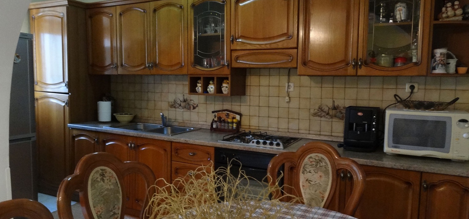 Rruga Irfan Tomini,Tirana,Qarku Tirane,Albania,2 BathroomsBathrooms,Apartment 3 x 1,1018